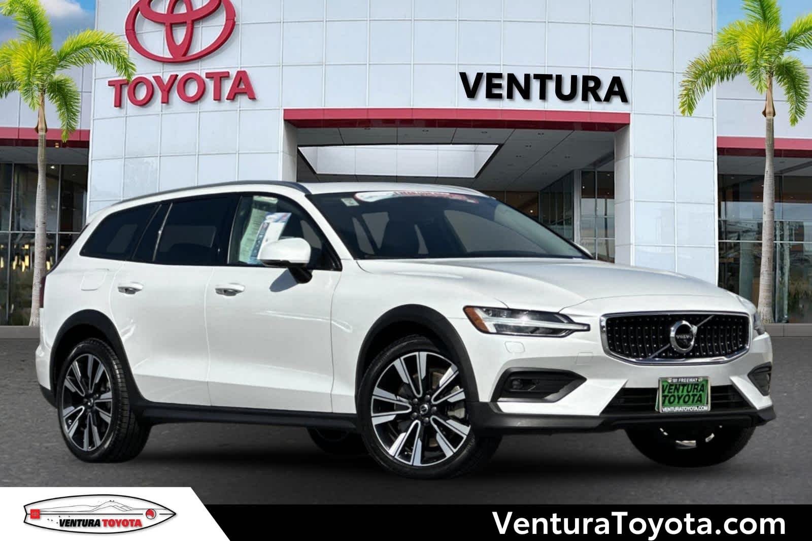 2022 Volvo V60 Cross Country T5 AWD Cross Country's photo