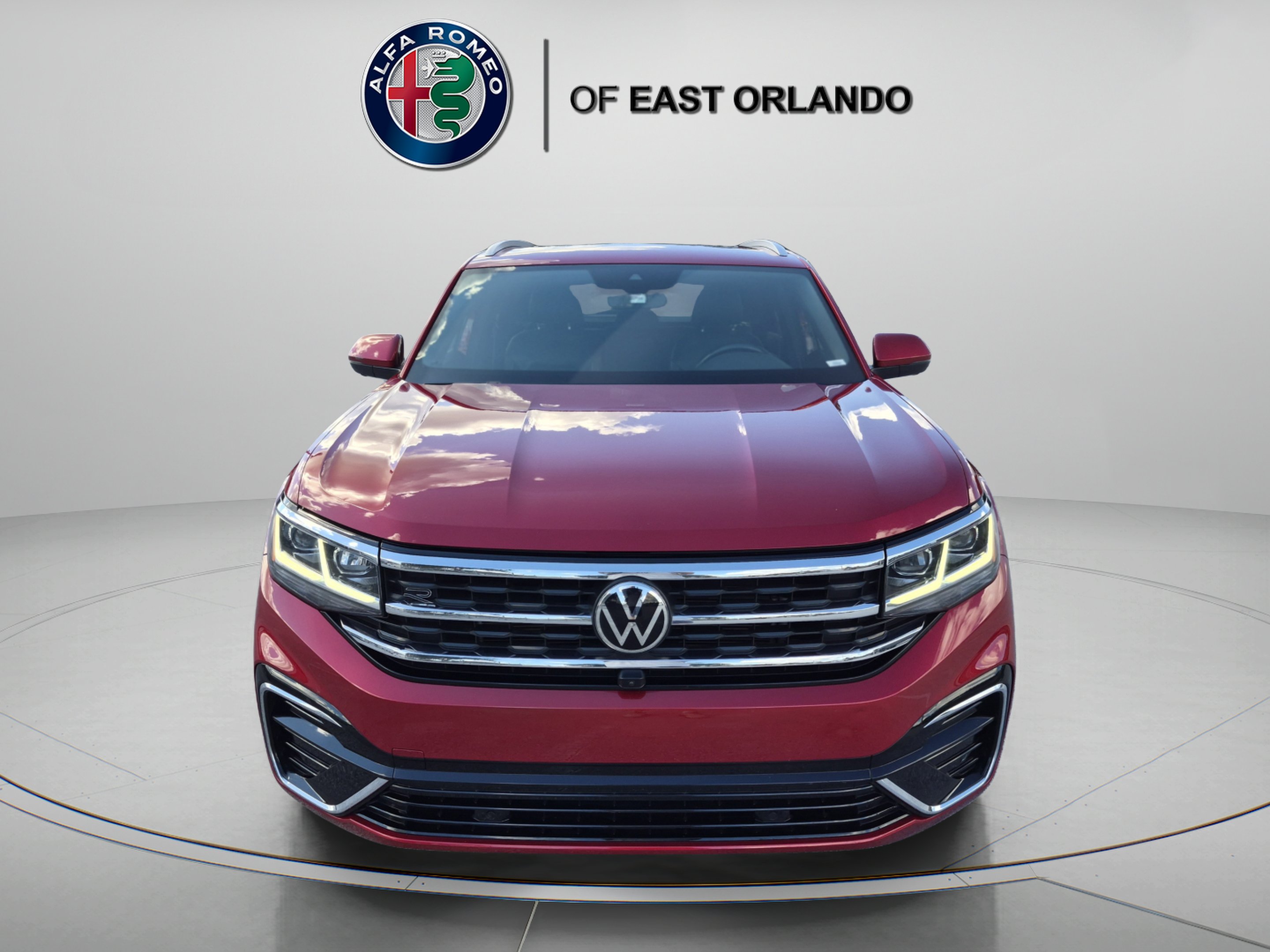 Used 2021 Aurora Red Metallic Volkswagen 3.6L V6 SEL Premium R-Line image 2