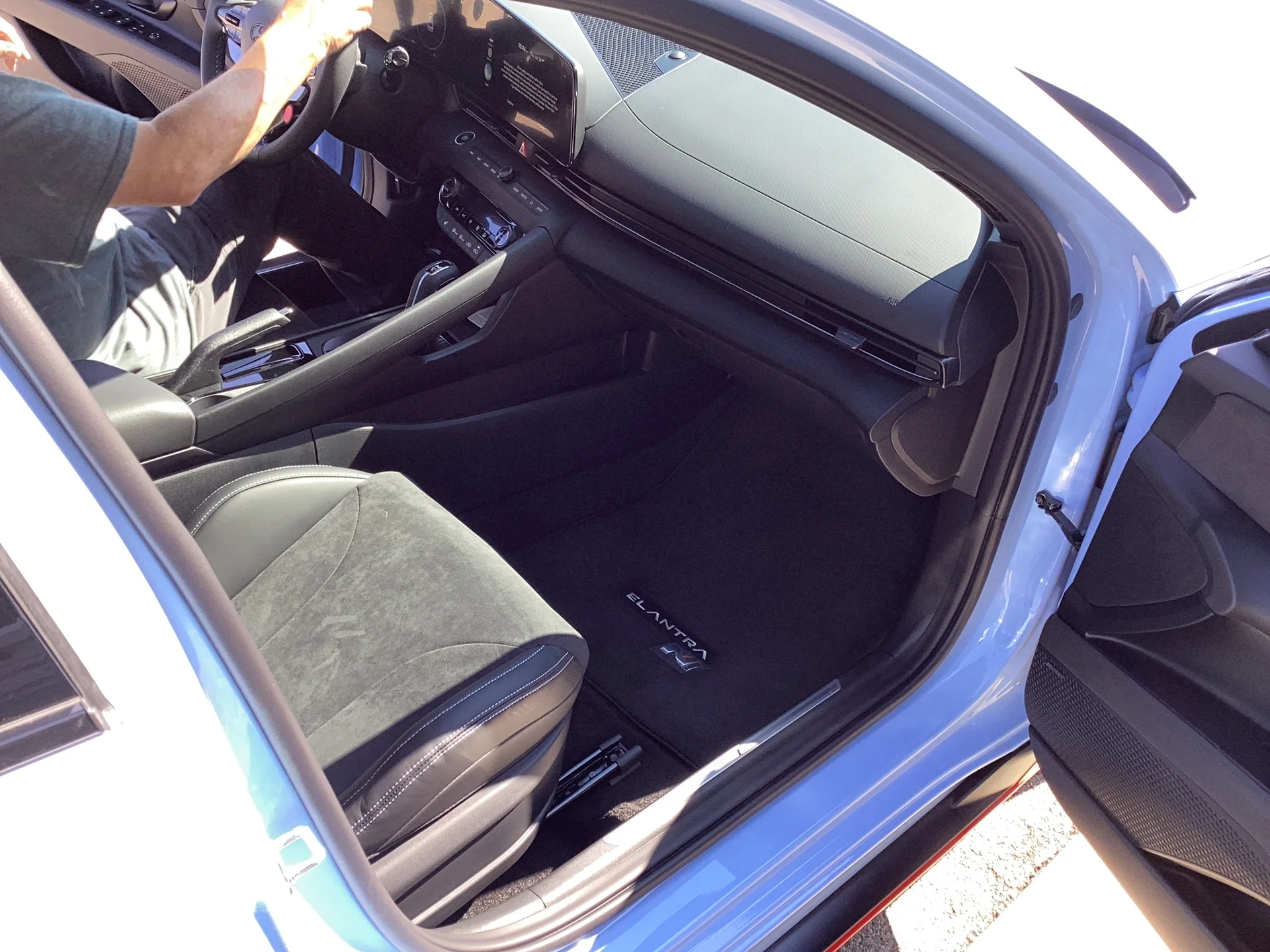 New 2026 Performance Blue Hyundai DCT image 4