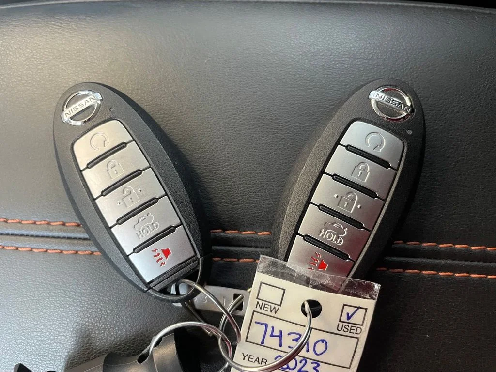 Used 2023 White Nissan SR image 18