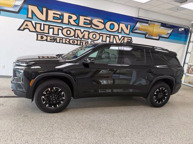 Used 2025 Chevrolet Traverse Z71 with VIN 1GNEVJRS5SJ267480 for sale in Detroit Lakes, Minnesota