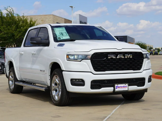 New 2026 Bright White Clear-Coat Exterior Paint RAM Big Horn/Lone Star image 7