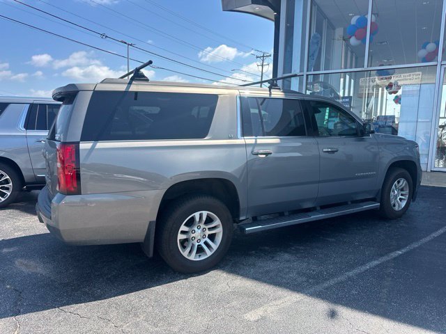 Used 2018 PEPPERDUST METALLIC Chevrolet LT image 11