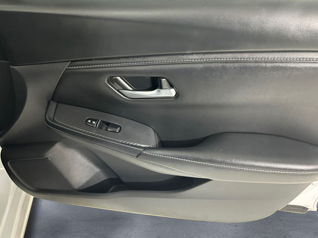 Used 2023 White Nissan SV image 15