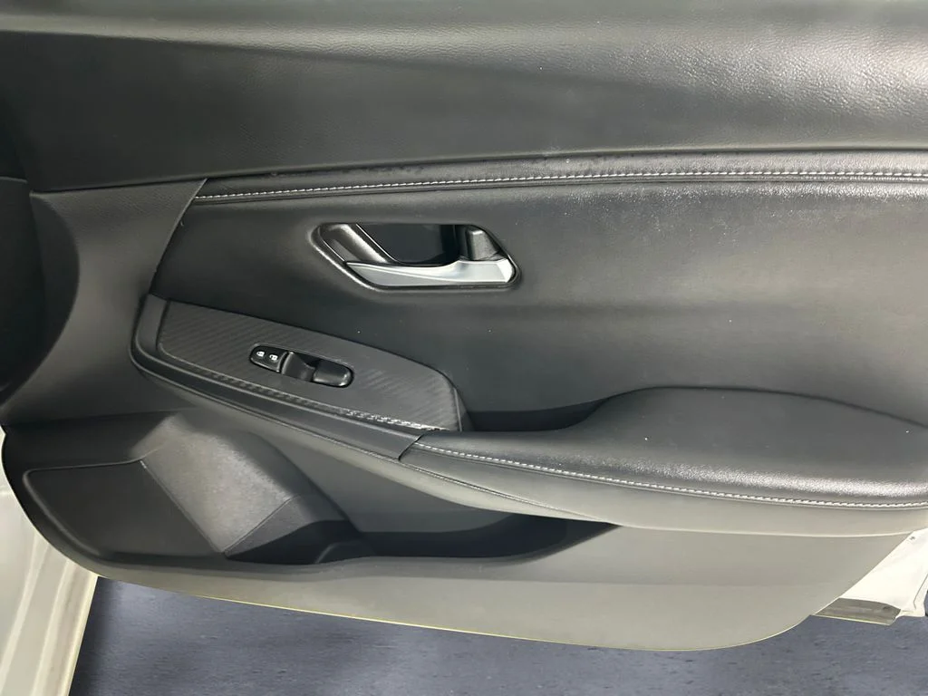 Used 2023 White Nissan SV image 15