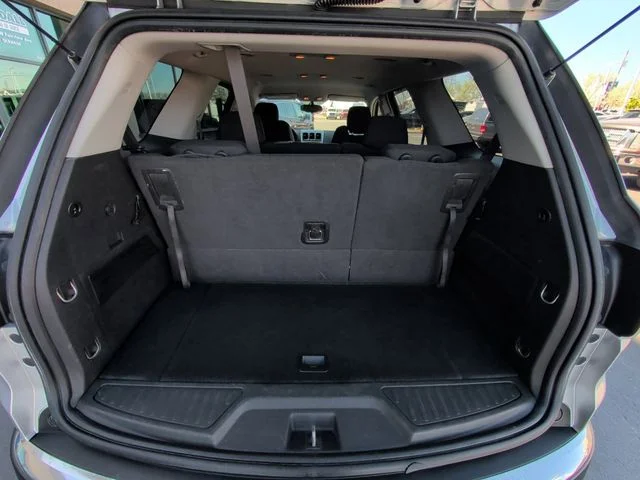 2009 GMC Acadia SLE - Photo 17