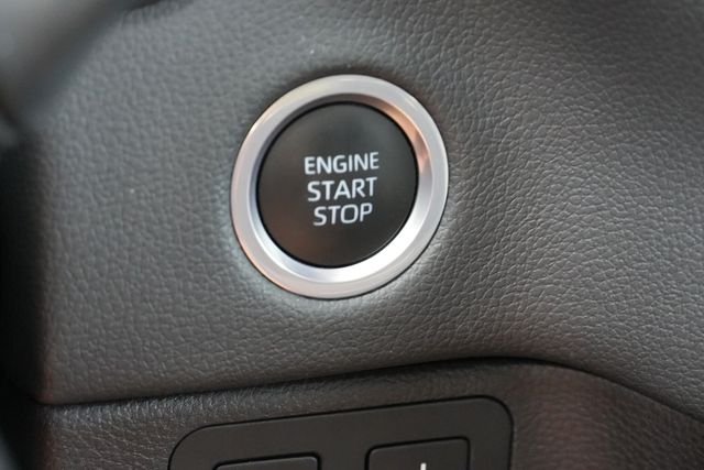 Certified Used 2024  Toyota Limited image 29