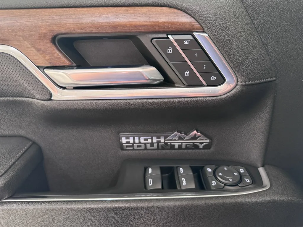 2023 Chevrolet Silverado 1500 High Country - Photo 26