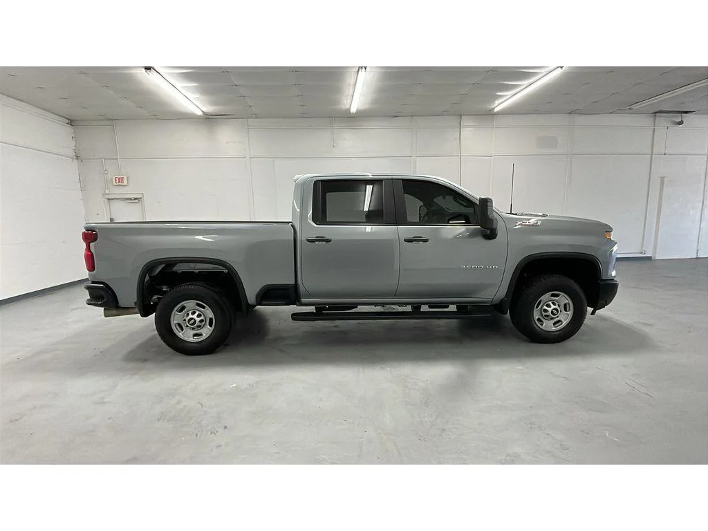 Used 2025 Sterling Gray Metallic Chevrolet WT image 9