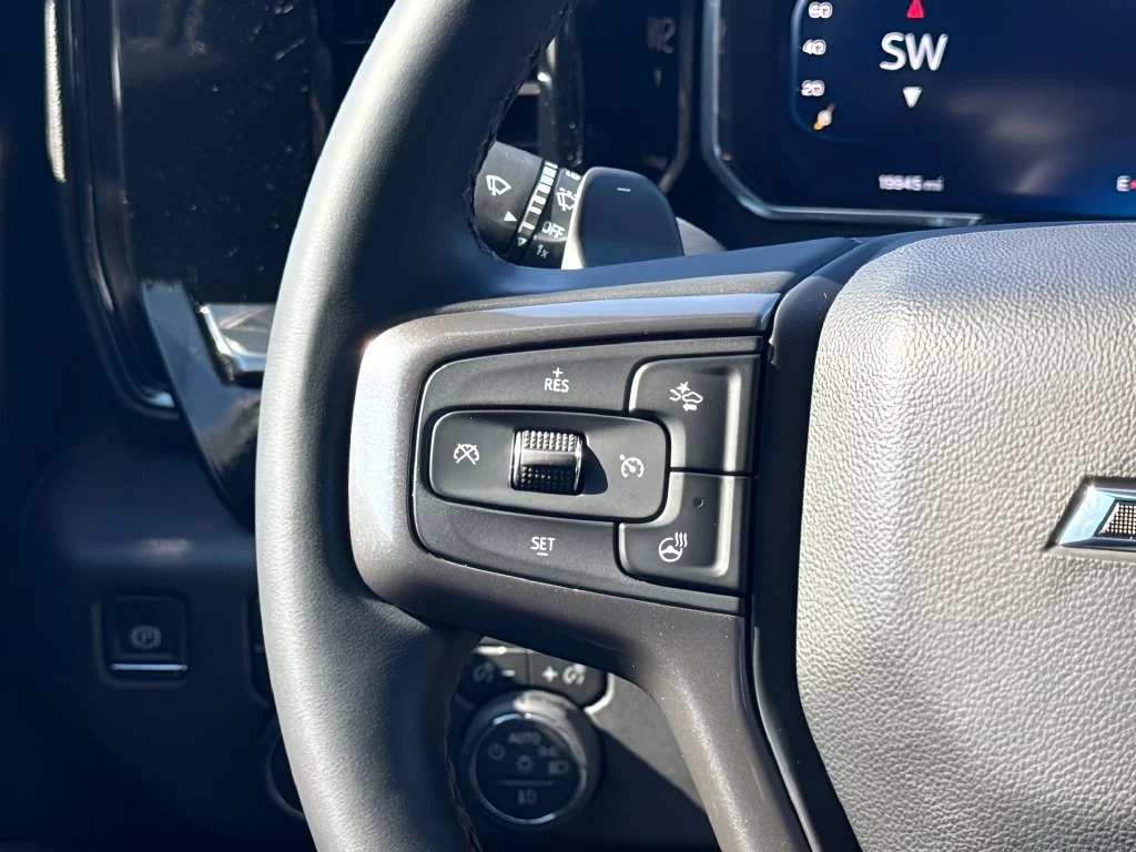 Used 2026 Gray Chevrolet ZR2 image 15