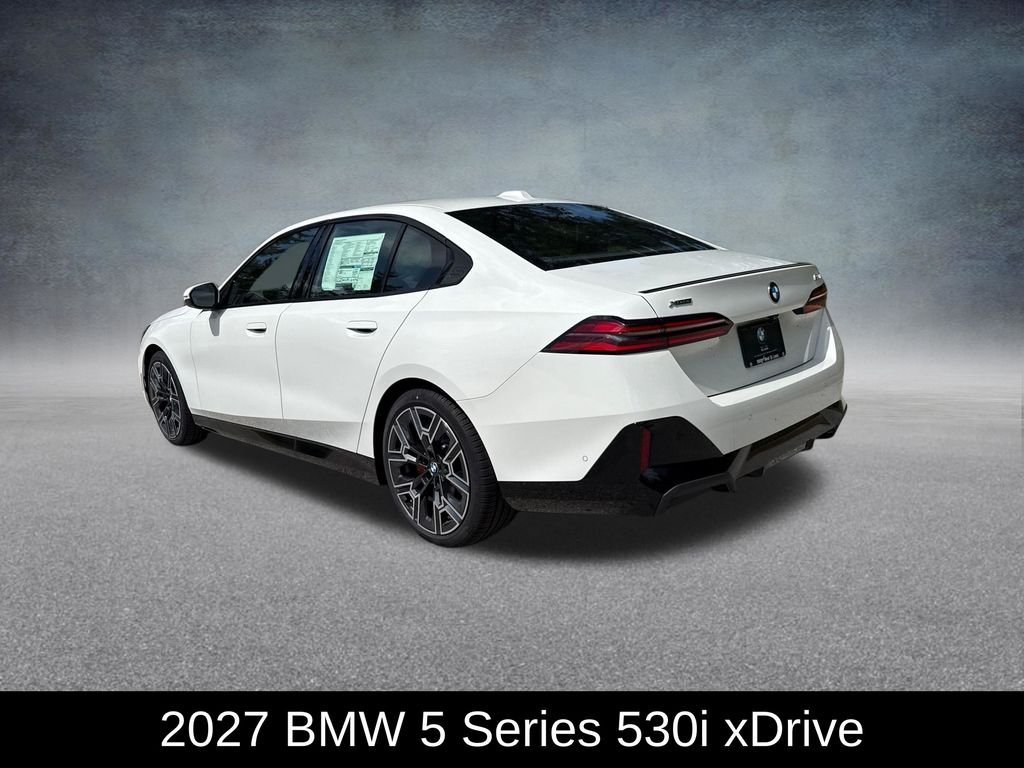 Used 2027 White BMW 530i xDrive image 3