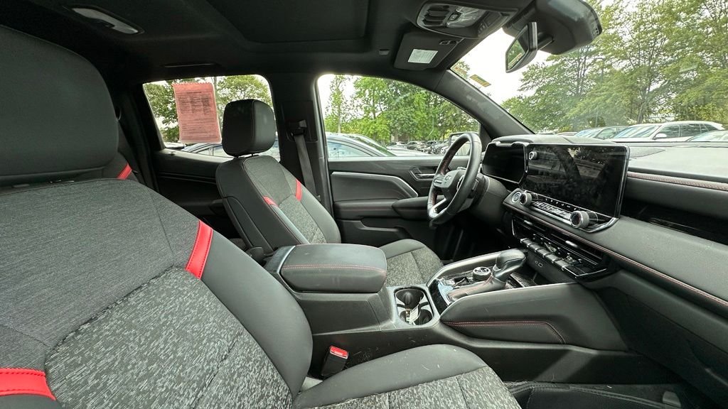 Used 2024 Sterling Gray Metallic Chevrolet Z71 image 5