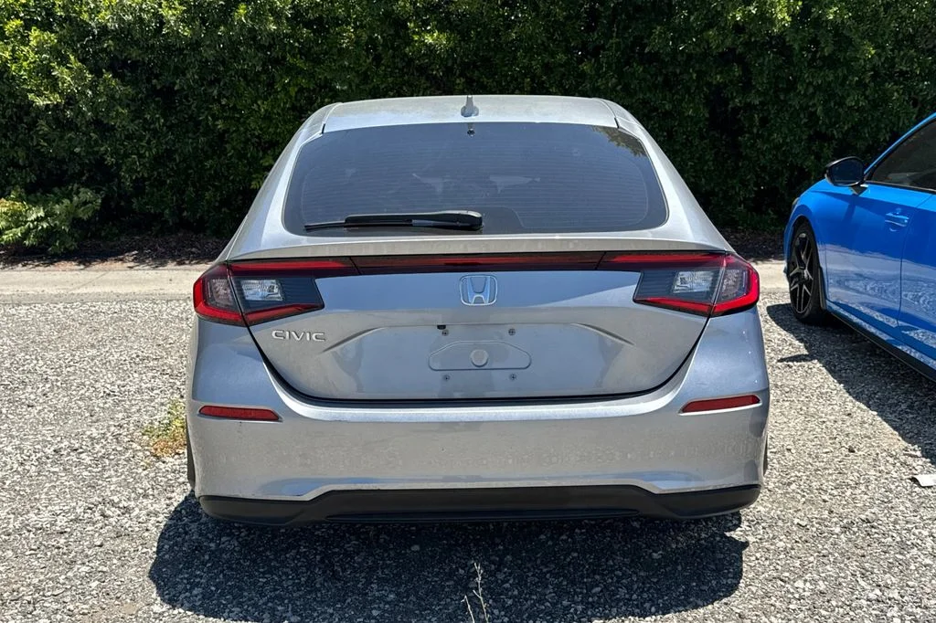 Certified Used 2024 Lunar Silver Metallic Honda EX-L image 6