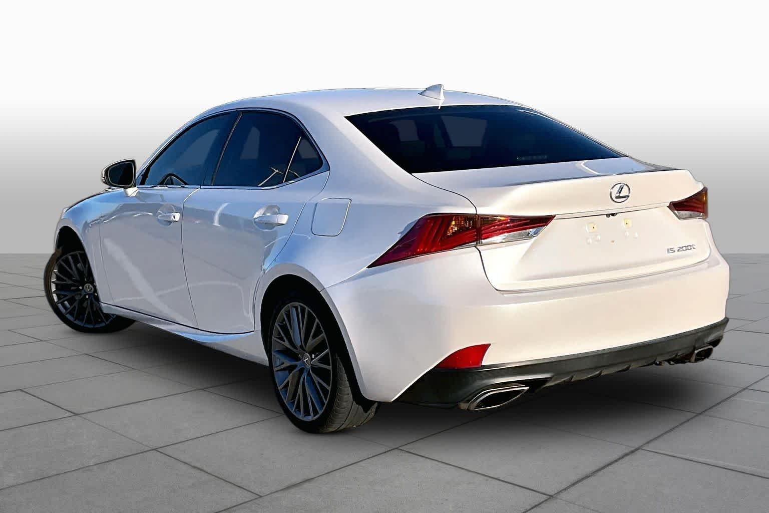 Used 2017 Eminent White Pearl Lexus  image 11
