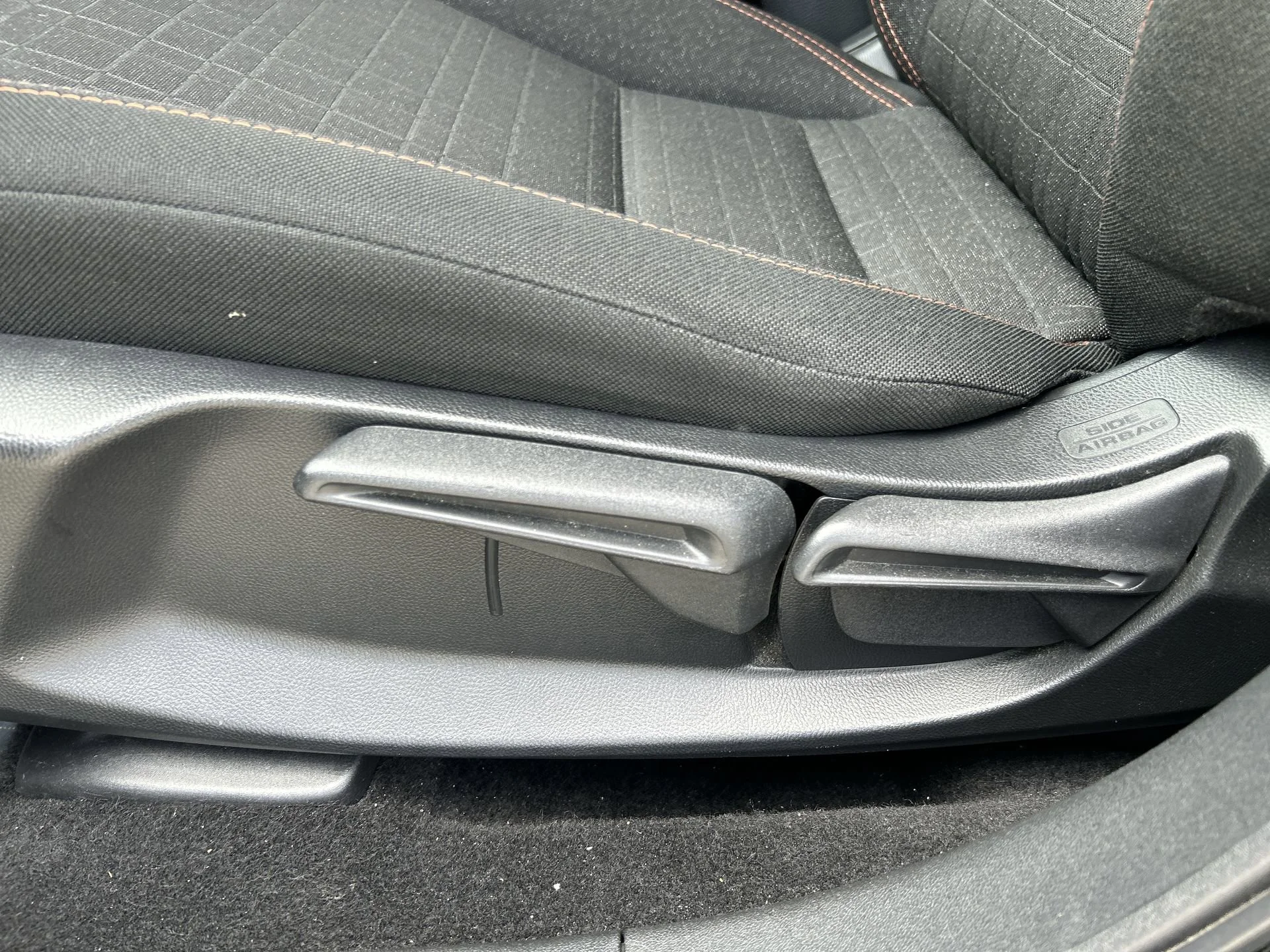 2025 Honda HR-V Sport - Photo 14