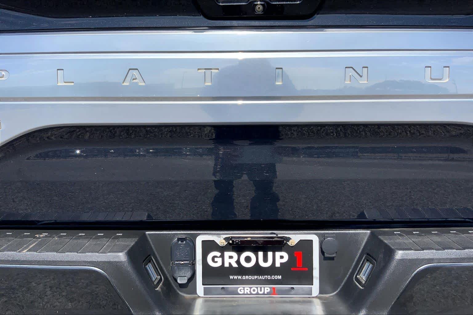 Used 2015 Tuxedo Black Metallic Ford Platinum image 30