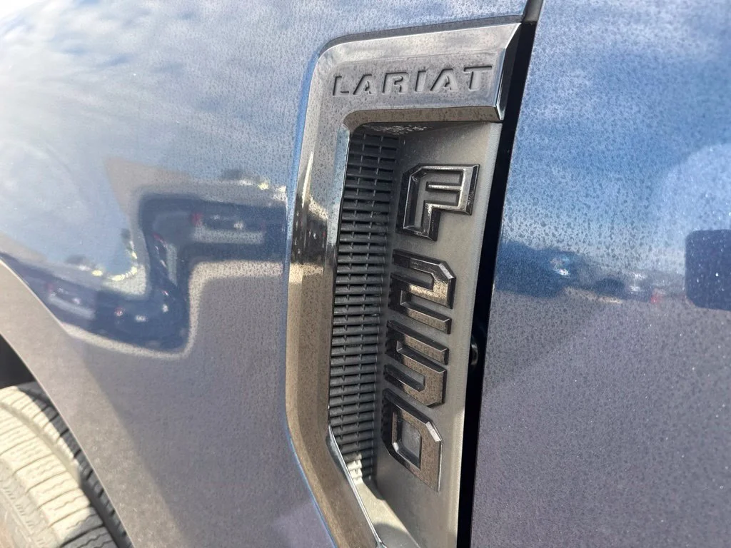 Used 2020 Blue Ford Lariat image 12