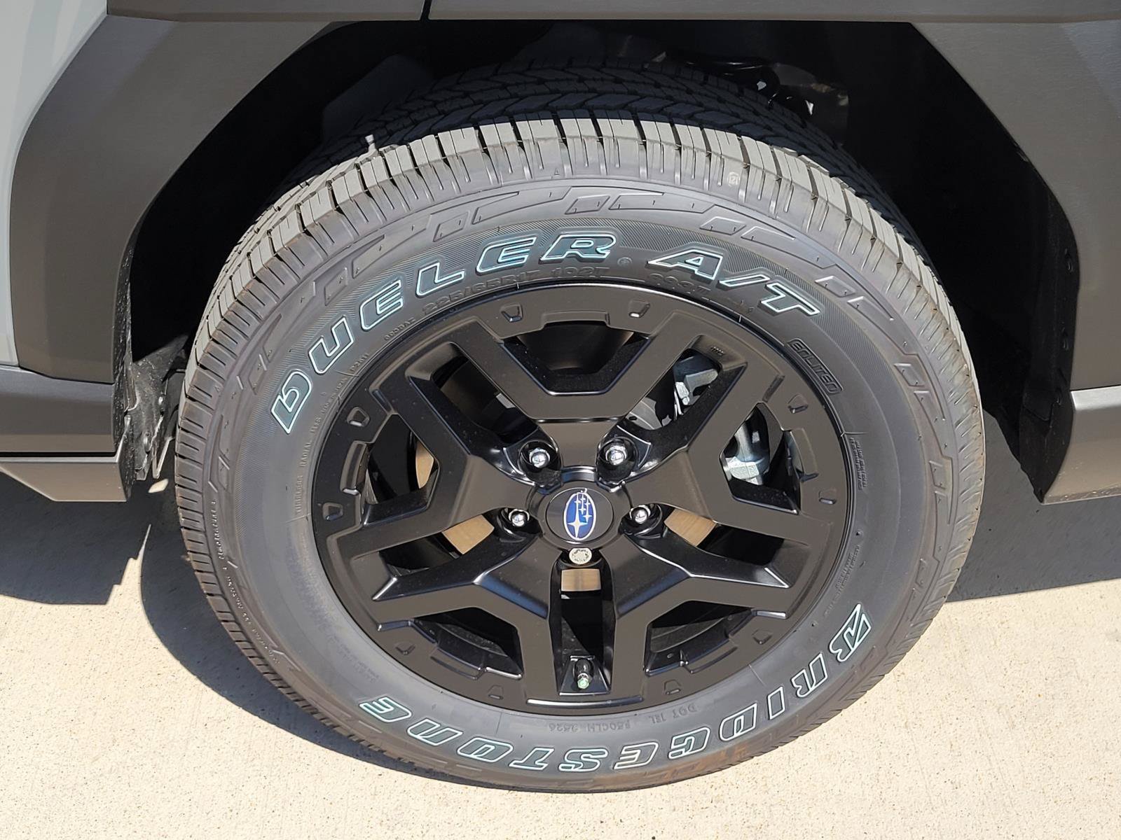 New 2026 RIVER ROCK PEARL Subaru Wilderness image 22