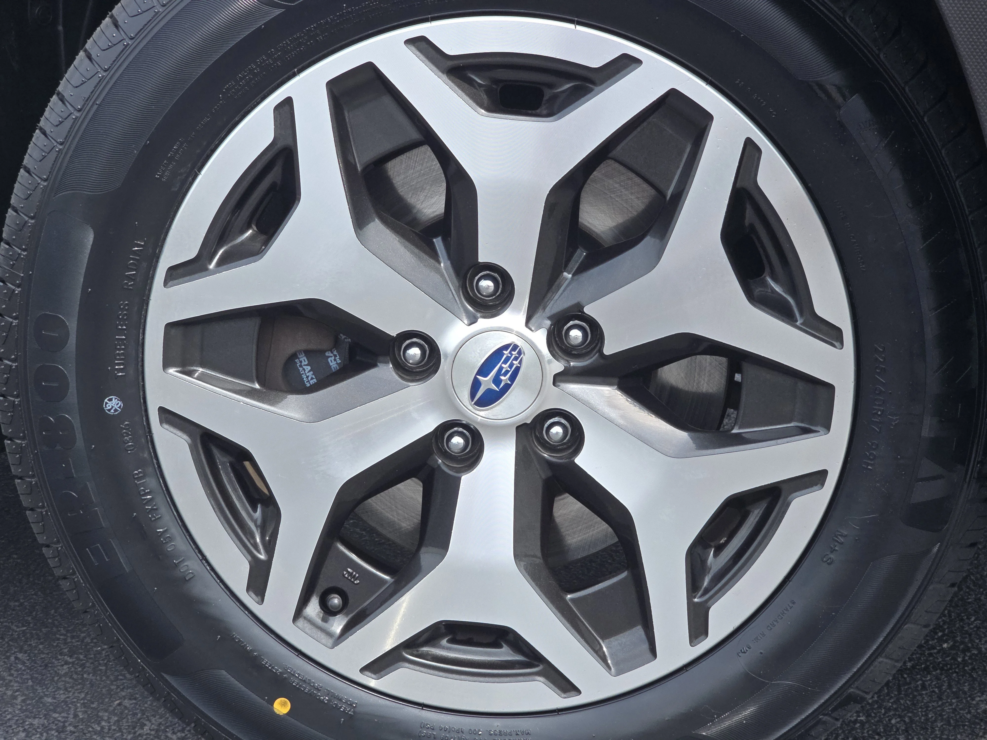Used 2021 Crystal Black Silica Subaru Premium image 14