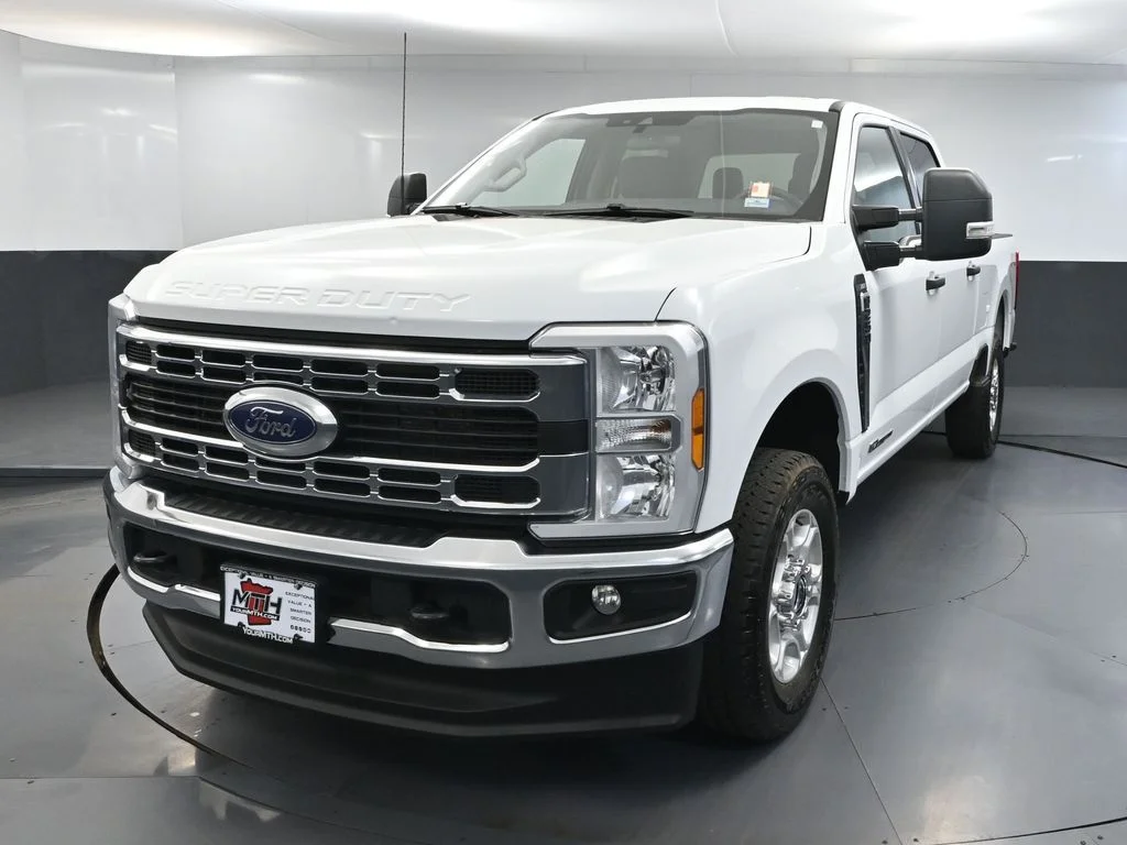 Certified Used 2025 White Ford XLT image 12
