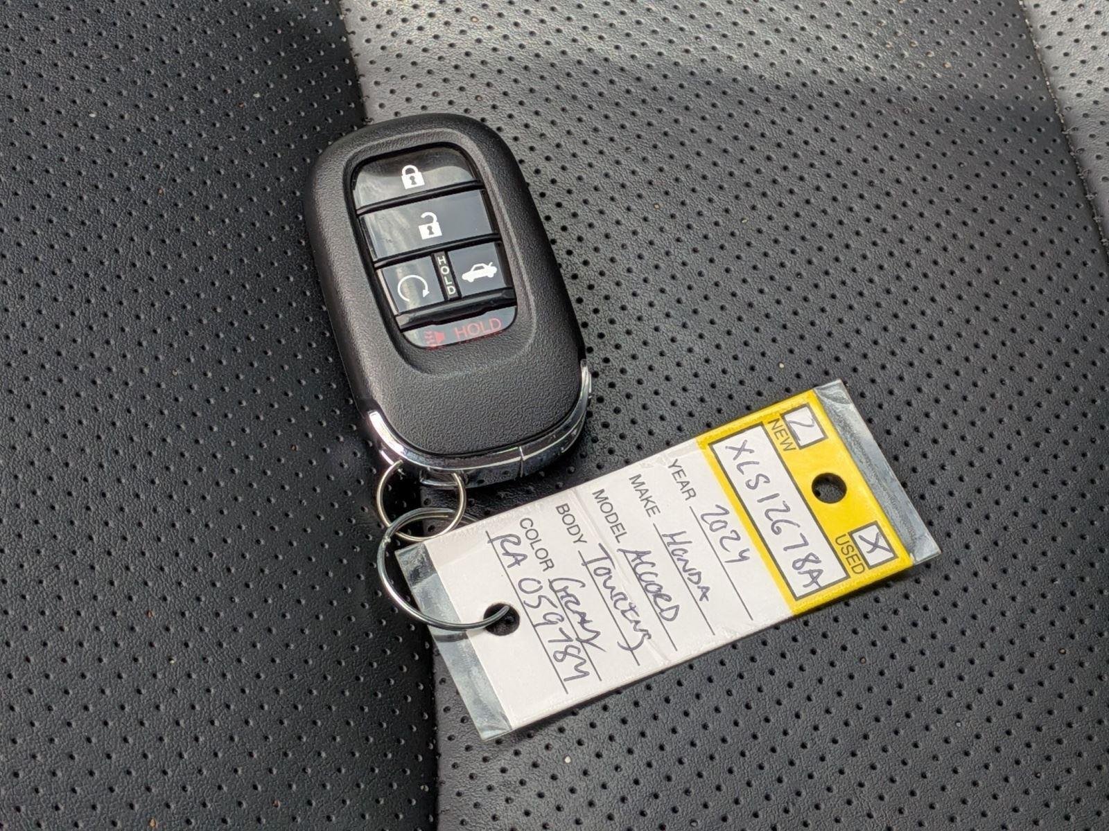 Used 2024 Urban Gray Pearl Honda Touring image 48