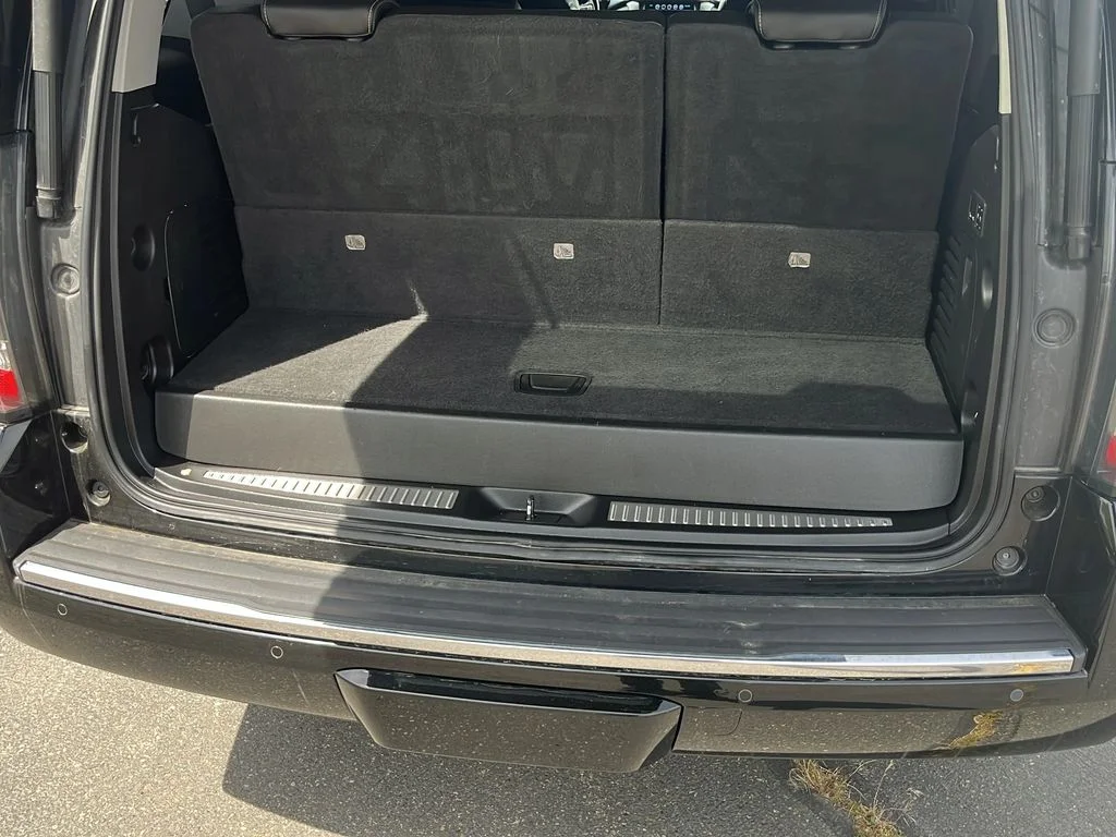 Used 2018 Onyx Black GMC Denali image 9