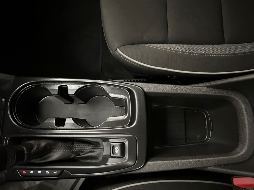 Used 2025 Gray Chevrolet LT image 23