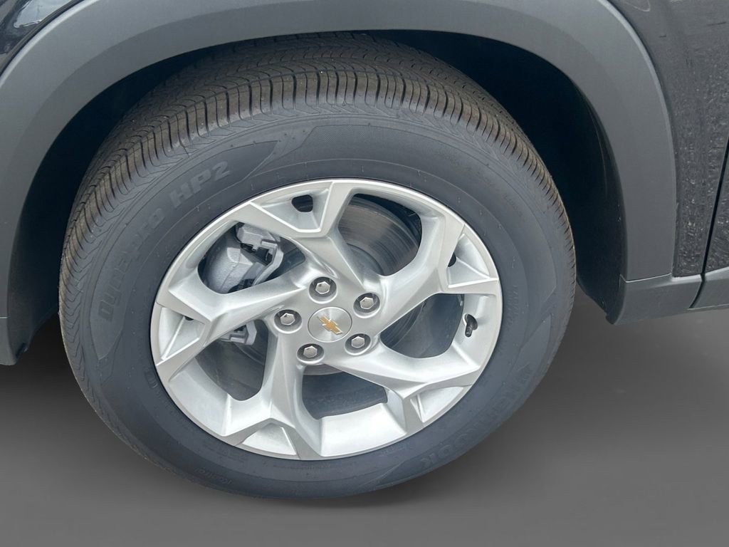 New 2026 Mosaic Black Metallic Chevrolet LS image 10