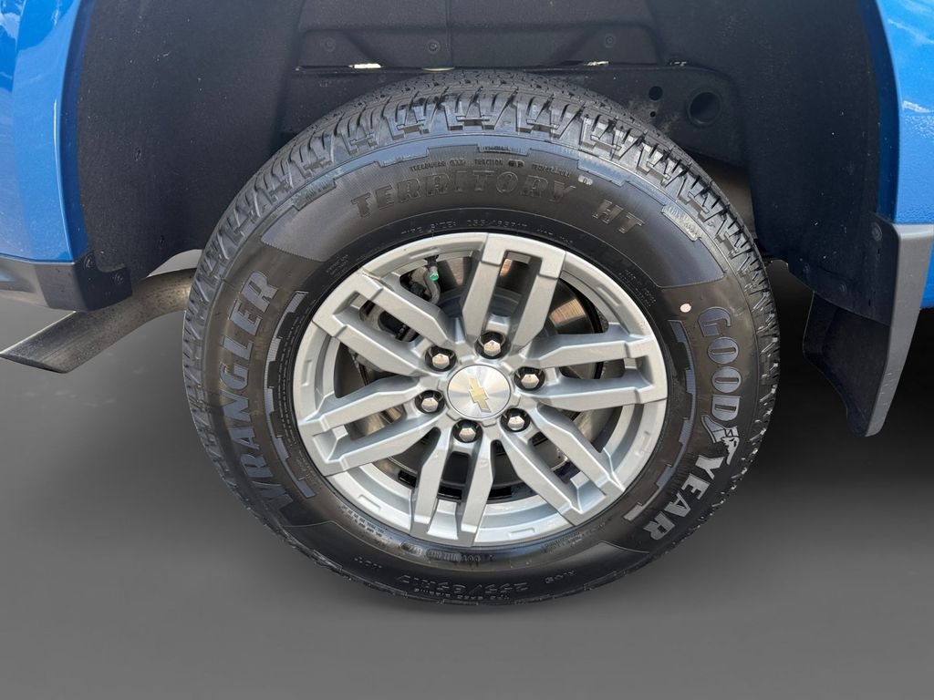 Used 2023 Blue Chevrolet LT image 10