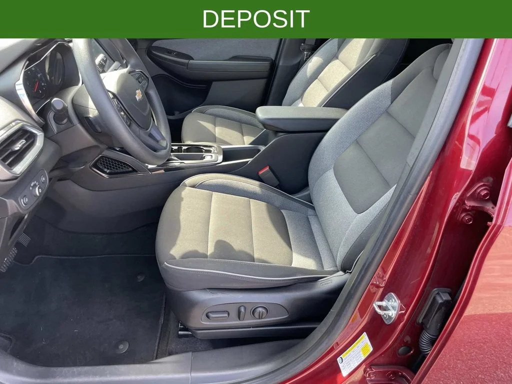 Used 2023 Crimson Metallic Chevrolet LT image 14