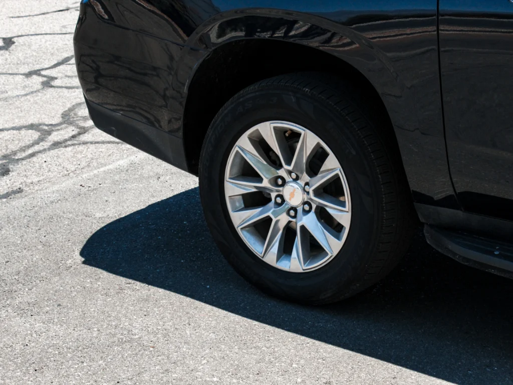 Used 2023 Midnight Blue Metallic Chevrolet Premier image 4