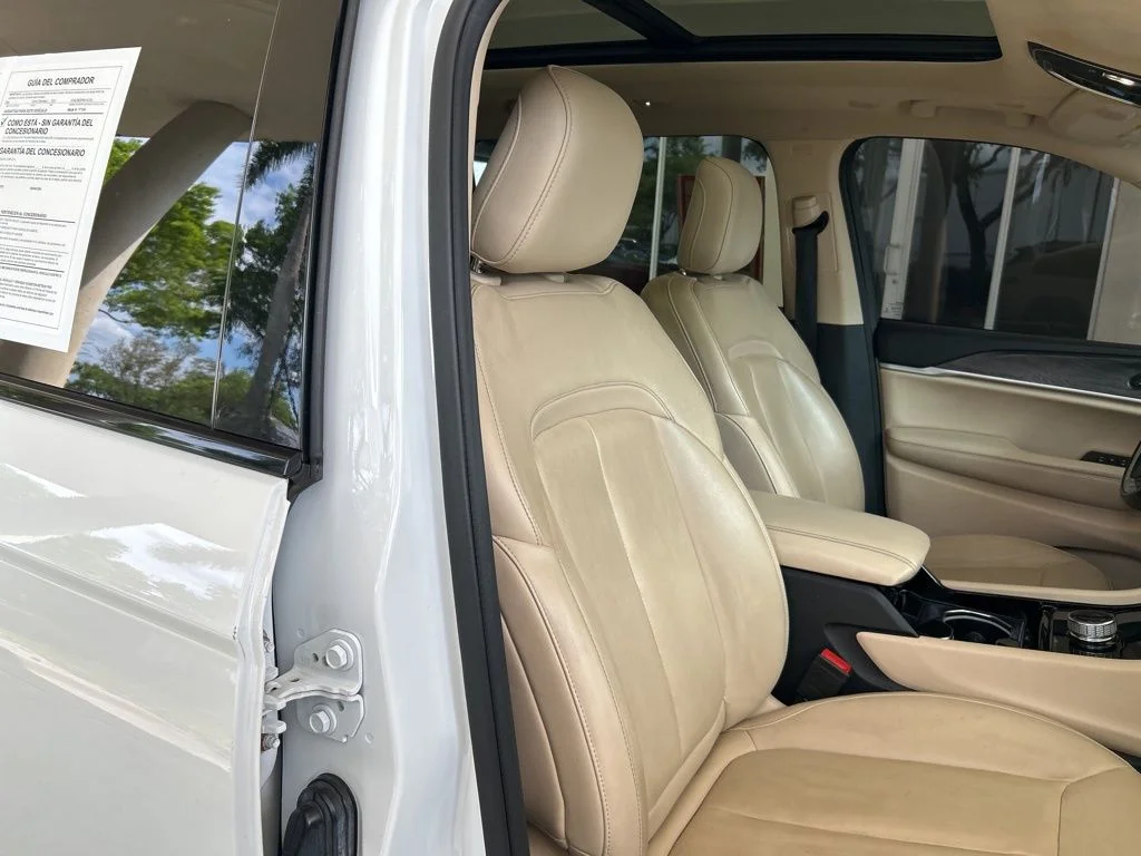 Used 2021 White Jeep Limited image 23
