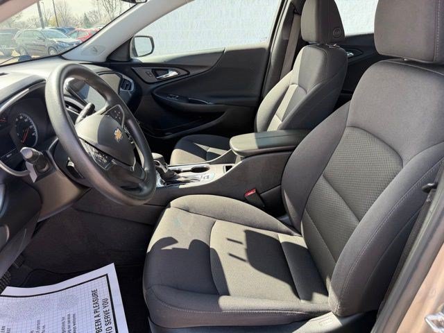 Used 2024 Mineral Gray Metallic Chevrolet LT image 12