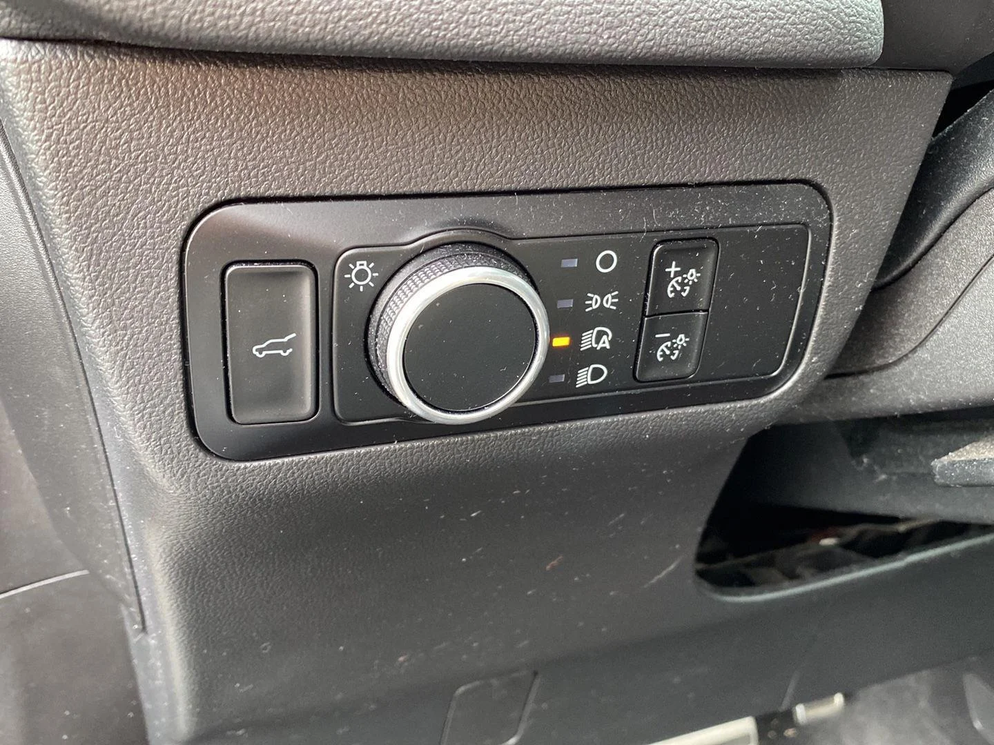 Used 2023 Carbonized Gray Ford ST-Line image 16