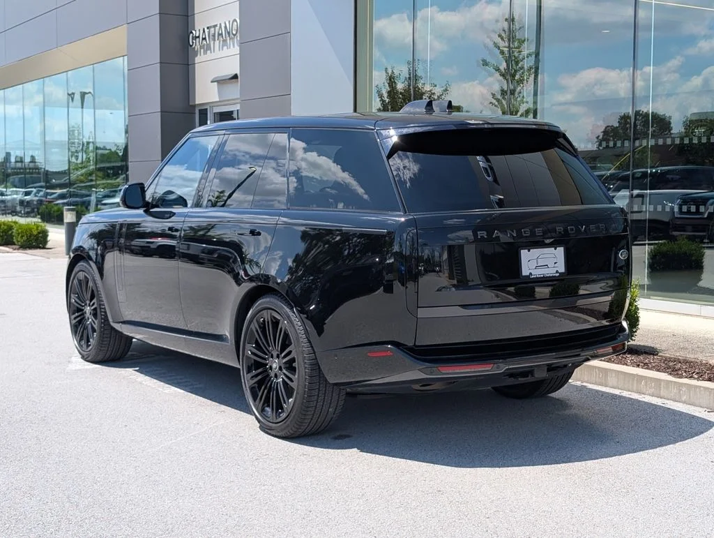 Certified Used 2023 Santorini Black Metallic Land Rover SE image 3