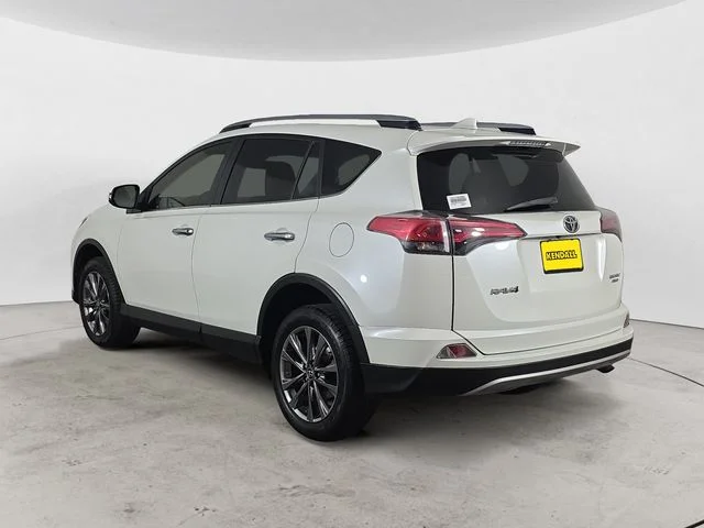 Used 2018 Blizzard Pearl Toyota Limited image 7