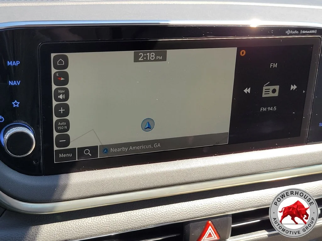 Used 2023 Black Hyundai SEL image 25