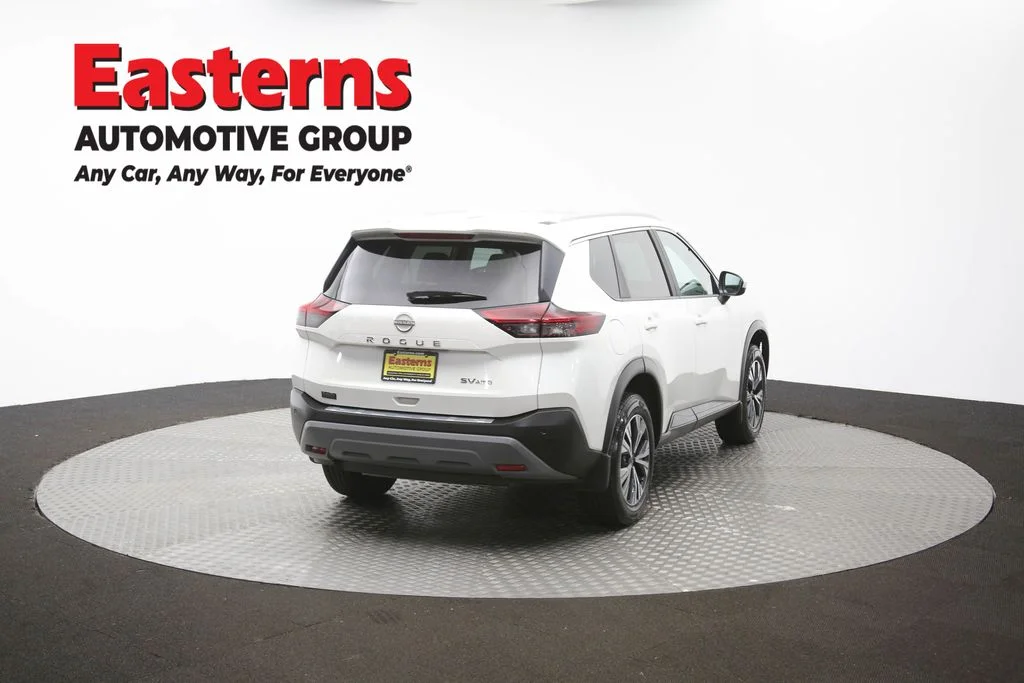 Used 2023 White Nissan SV image 41