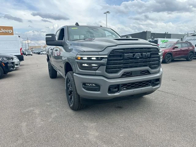 New 2026 Ceramic Gray Clear-Coat Exterior Paint RAM Laramie image 12