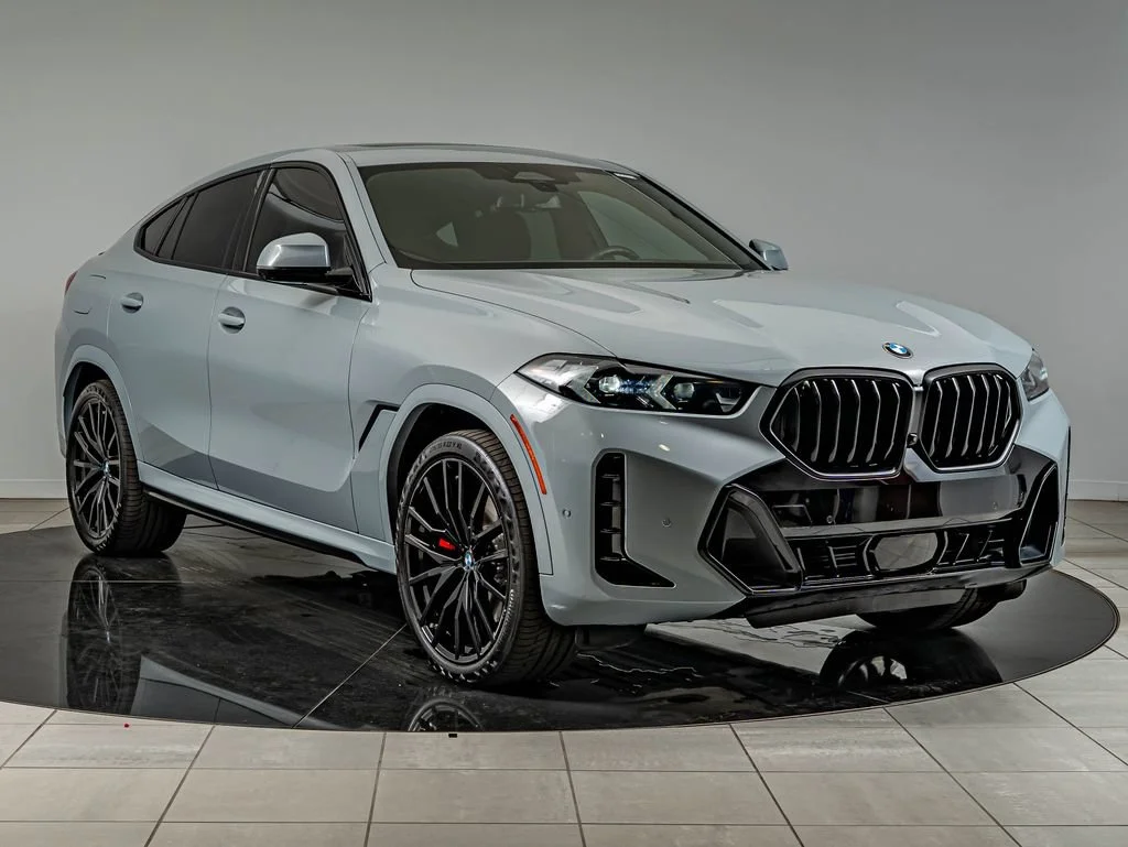 Used 2026 Brooklyn Grey Metallic BMW xDrive40i image 3