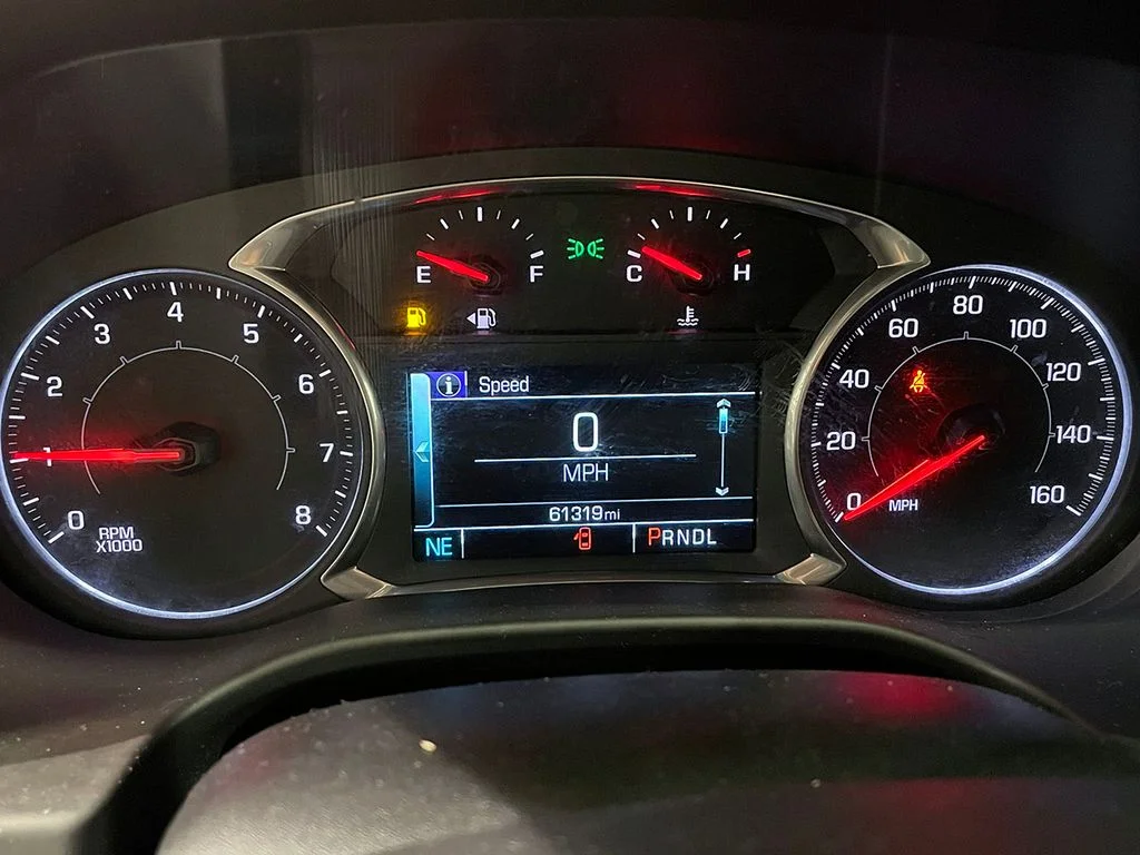 Used 2019 Blue GMC SLE-2 image 31