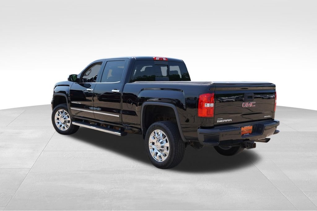 Certified Used 2019 Onyx Black GMC Denali image 7