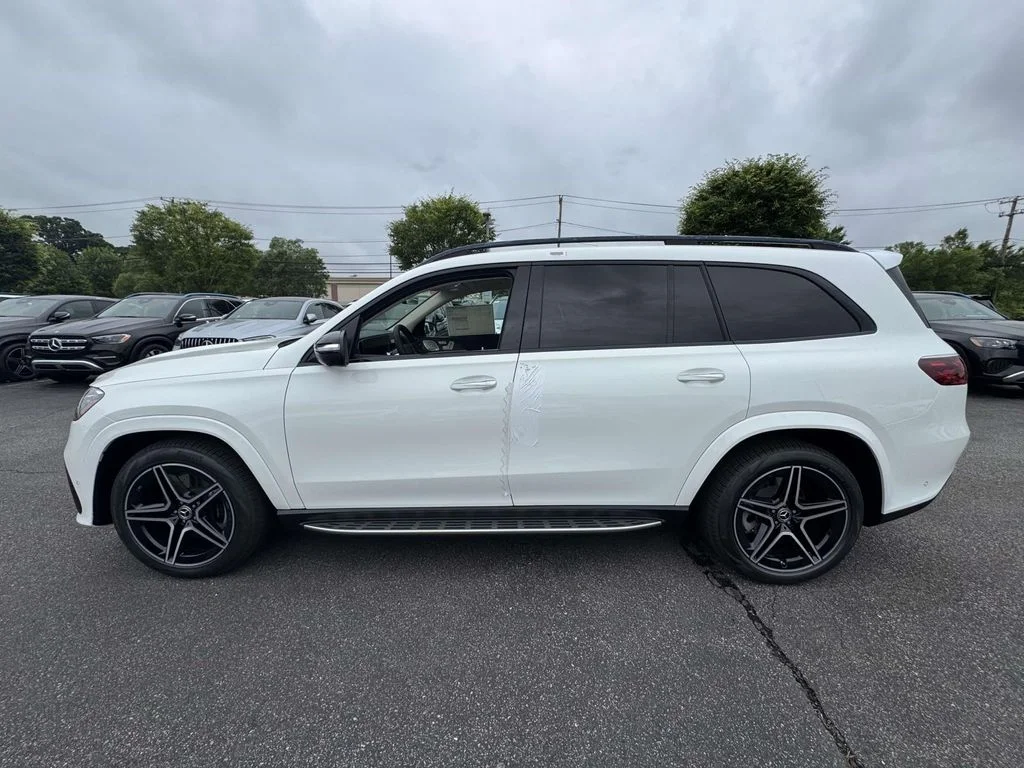 New 2026 White Mercedes-Benz GLS 450 image 11