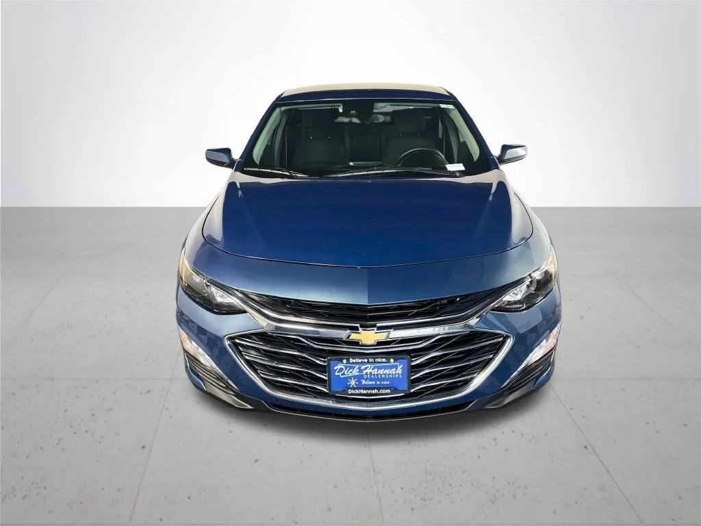 Used 2025 Blue Chevrolet LT image 3