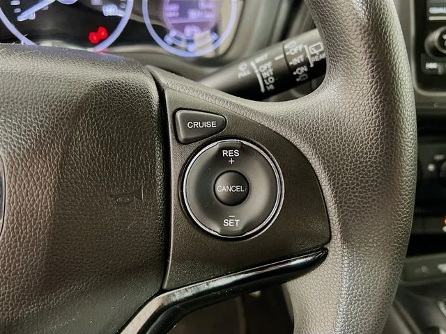 2017 Honda HR-V LX - Photo 28