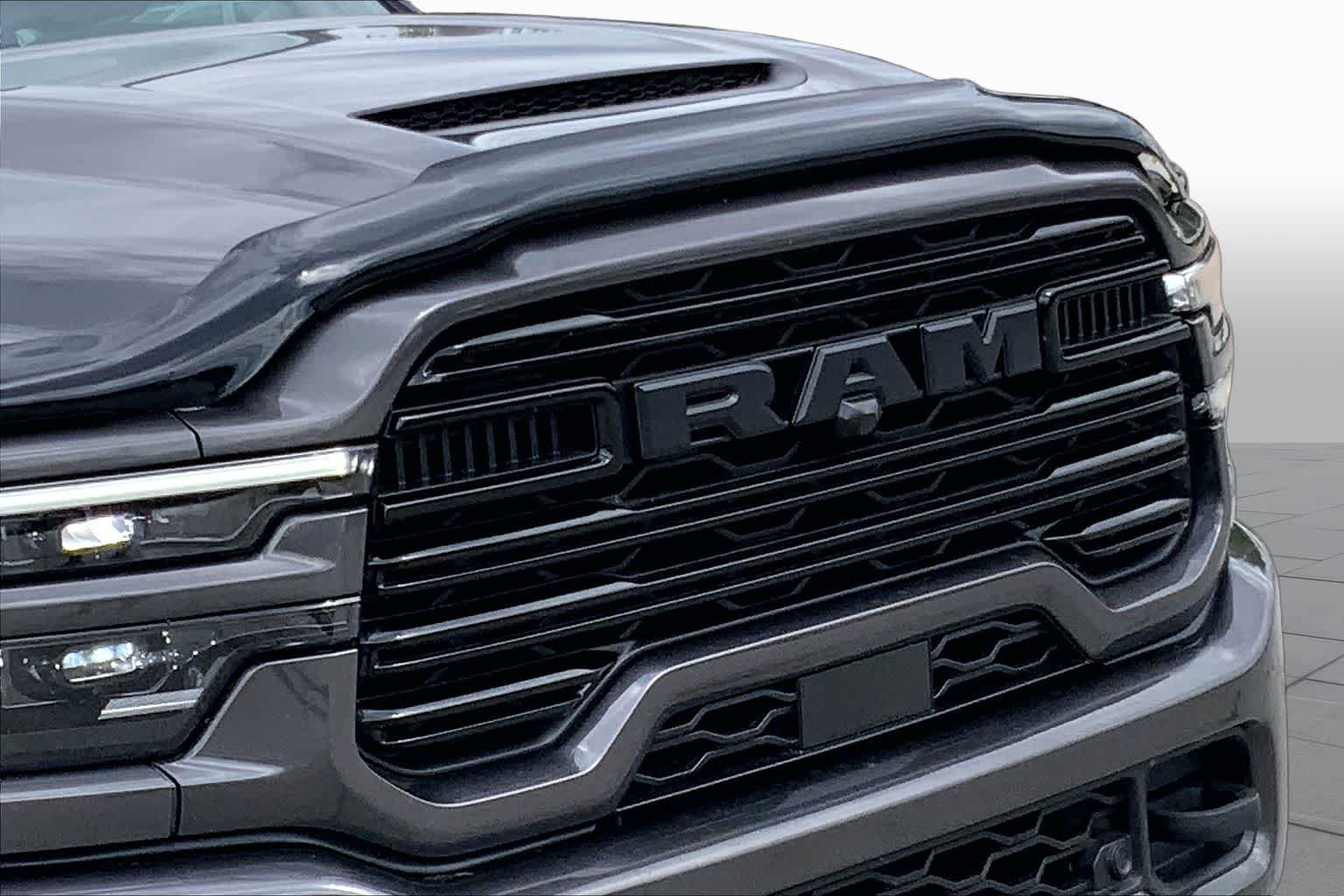 Used 2025 Granite Crystal Metallic Clearcoat Ram Laramie image 26
