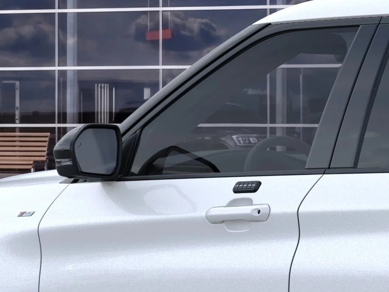 New 2026 Star White Metallic Tri-Coat Ford ST-Line image 43