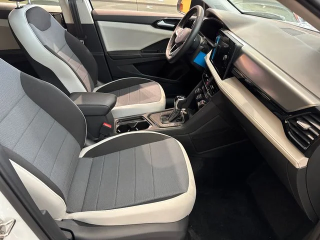 New 2027 Pure White Volkswagen 1.5T S image 15