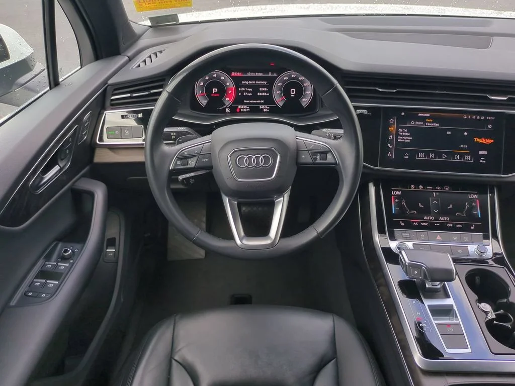 Used 2021 White Audi 55 Premium Plus image 16