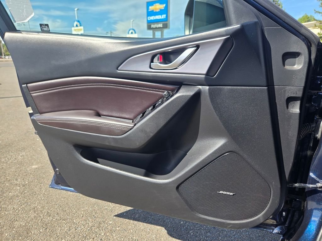 Used 2017 Blue Mazda Grand Touring image 13